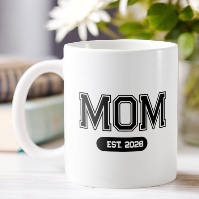 Caneca De Café Dia das Mães MOM EST (Mother's Day MOM Coffee Mug)