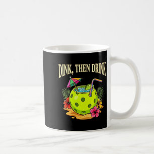 Caneca De Café Dia das mulheres bebendo pickleball divertido pick