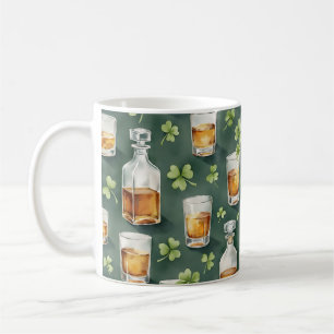 Caneca De Café Dia de São Patrício Padrão de Uísque e Trevos