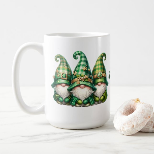 Caneca De Café Dia de São Patrício Personalizável (Com Donut)