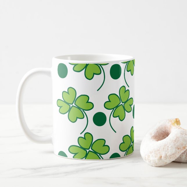 Caneca De Café Dia de São Patrício verde de quatro folhas (Com Donut)