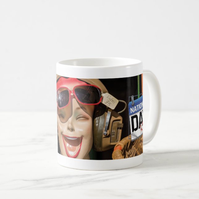 Caneca De Café Dia Nacional de Riff Rindo De Mannequin Mug (Frente Esquerda)