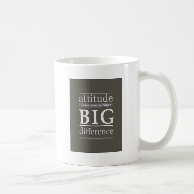 Caneca De Café Diferença grande pequena da atitude de Churchill (Direita)