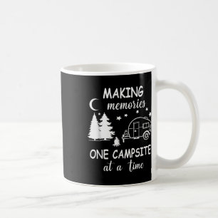 Caneca De Café Divertido Acampamento Criando Memórias Uma Área de
