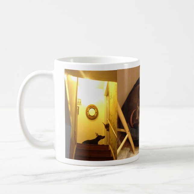 Caneca De Café Doberman com filhote de cachorro (Esquerda)