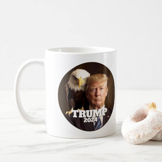 Caneca De Café Donald Trump 2024 Foto - águia careca no ombro (Com Donut)