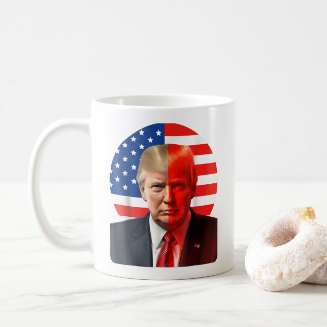 Caneca De Café Donald Trump 2024 Presidente Legend American Flag (Com Donut)