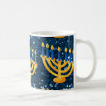 Caneca De Café Dourada Menorah Blue Faux Glitter<br><div class="desc">Linda caneca de café para Chanucá,  com Dourada Menorah Blue Faux Glitter Design</div>