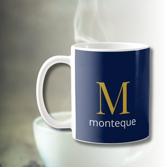 Caneca De Café Dourado Monograma Navy Profundo Nome Personalizado (Criador carregado)
