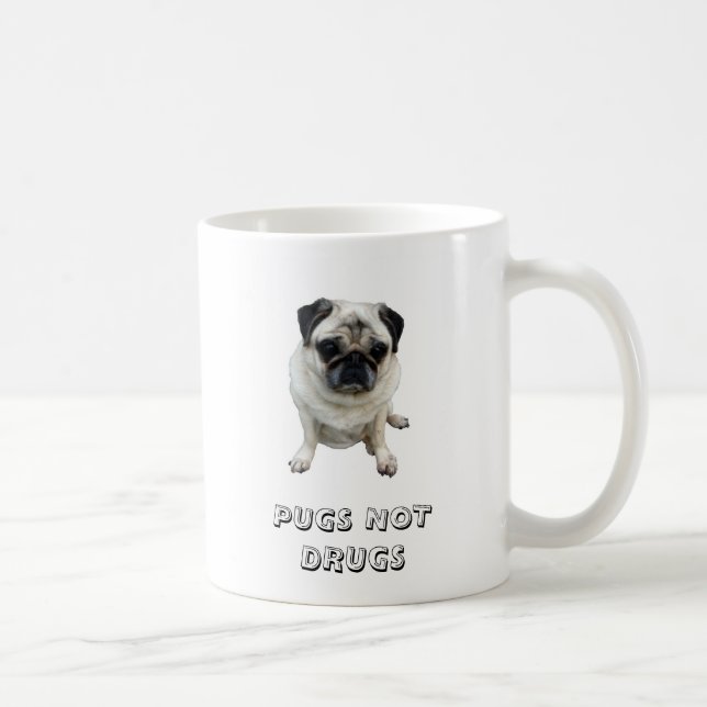 CANECA DE CAFÉ DROGAS DOS PUGS NÃO (Direita)