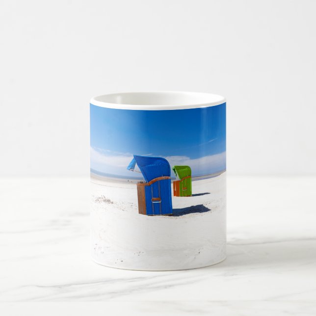 Caneca De Café Duas cadeiras de praia no Mar do Norte (Centro)