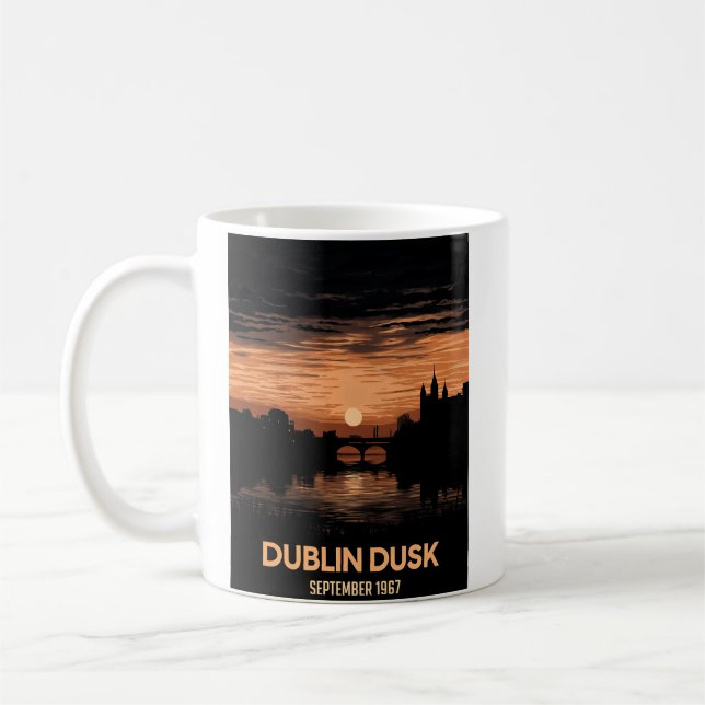 Caneca De Café Dublin Dusk: Cenas de Crepúsculo cativantes (Esquerda)