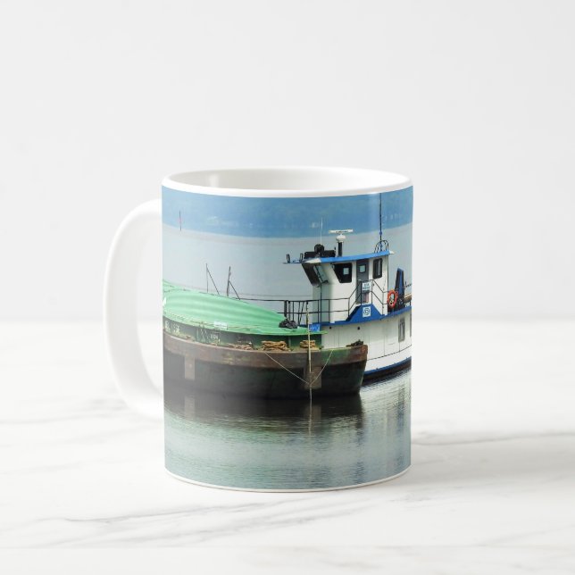 Caneca De Café Dubuque, Iowa Pusher Boat no rio Mississippi (Frente Esquerda)