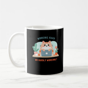 Caneca De Café Duro De Trabalho Ou Mal Engraçado