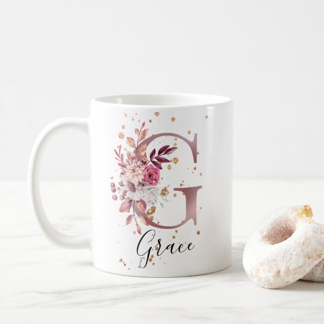 Caneca De Café Dusty Rosa Mauve Floral Rosa Monograma - Letra G (Com Donut)
