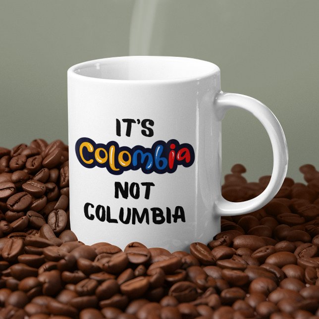 Caneca De Café É Colômbia, não é uma citação engraçada de Columbi (colombia not columbia colombian coffee mug)