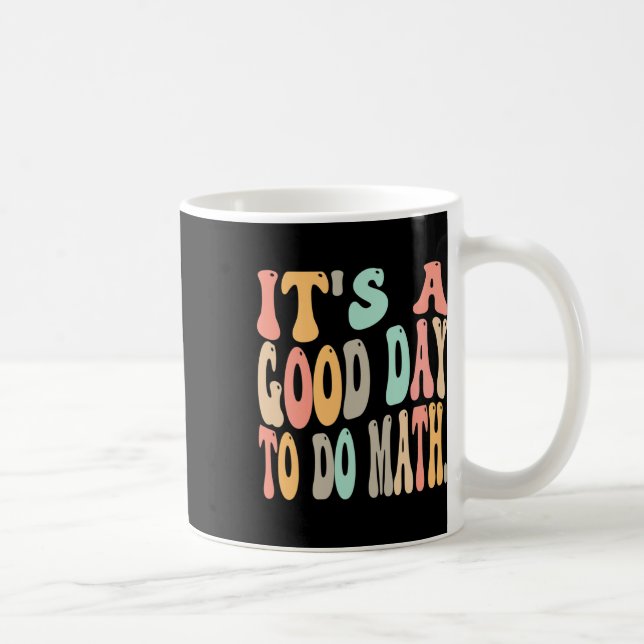Caneca De Café é um bom dia para fazer matemática para ensinar ma (Direita)