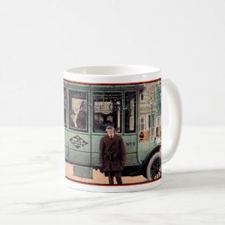 CANECA DE CAFÉ EARLY 20TH CENTURY IMAGE W/STAMP COLLAGE