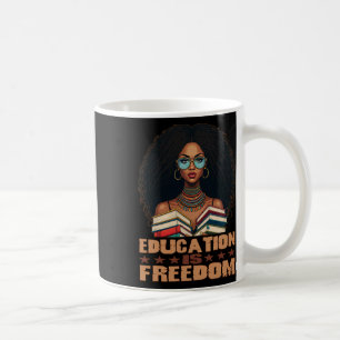 Caneca De Café Educação é Liberdade, professor negro ganha preto