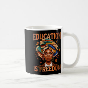 Caneca De Café Educação é liberdade professor negro livros preto