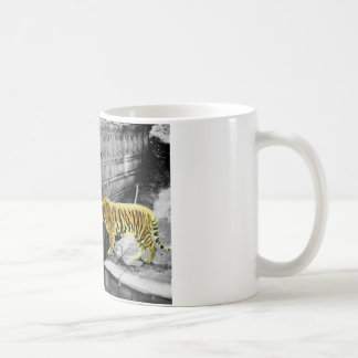 Caneca De Café Efeito da cor de dois tigres