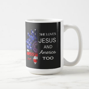 Caneca De Café Ela ama Jesus e a América também