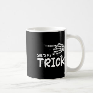 Caneca De Café Ela é minha Casal de truques Skeleton Halloween