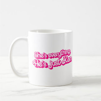 Caneca De Café Ela é tudo - Ele é apenas Ken