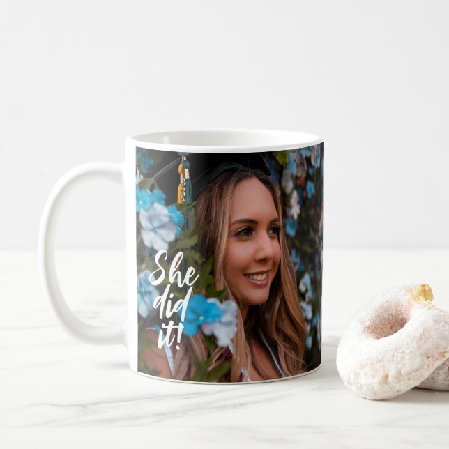 Caneca De Café Ela fez isso, Festa de formatura Gift Add Photo Mo (Com Donut)