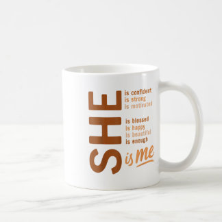 Caneca De Café Ela Sou Eu Confiante, Forte E Educada História Neg