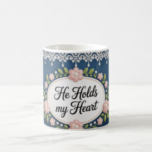 Caneca De Café “Ele Detém Meu Coração” Flor de Renda Cristã Elega