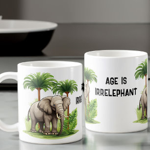 Caneca De Café Elefante na selva toca palavras aniversário engraç