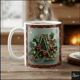 Caneca De Café Elegant Gold Holly Christmas Initial Letter A