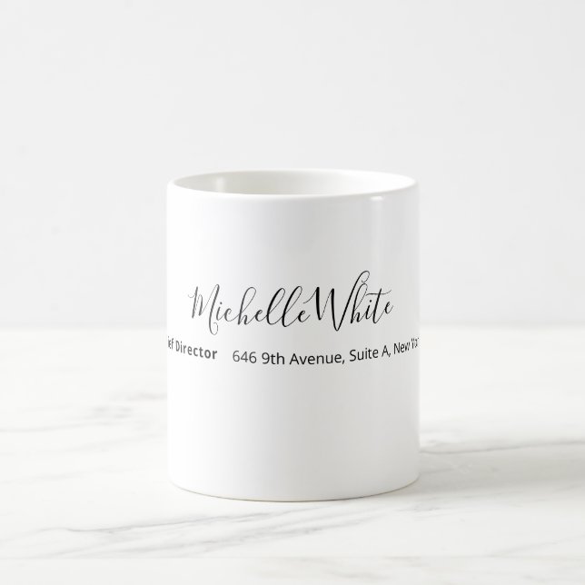 Caneca De Café Elegante Branco Simples Profissional Moderno (Centro)