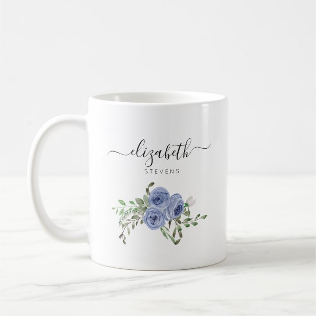 Caneca De Café Elegante Floral Dusty Blue Watercolor Script Rosa (Esquerda)