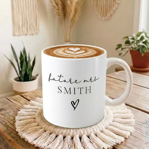 Caneca De Café Elegante Futuro Nome do Meio Script Sra. Sobrenome