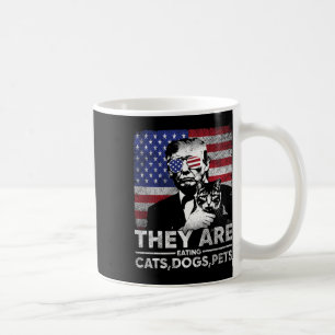 Caneca De Café Eles Estão Comendo Gatos Cachorros Animais de Esti