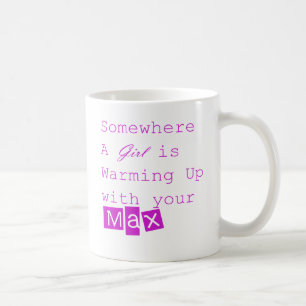Caneca De Café Em algum lugar uma menina está aquecendo com sua