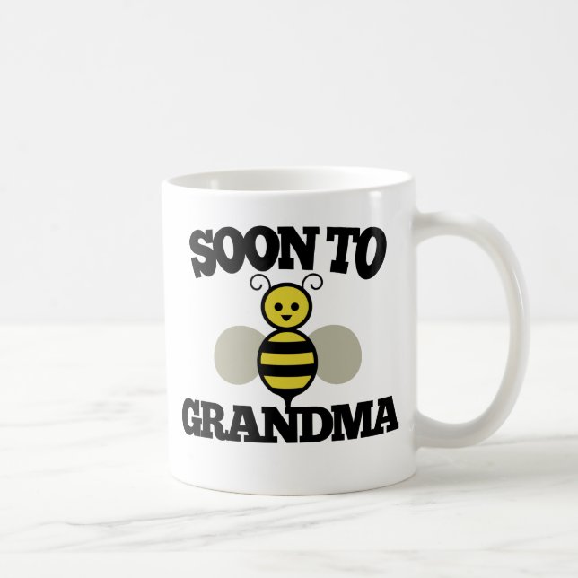 Caneca De Café Em breve, Vovó BEE (Direita)