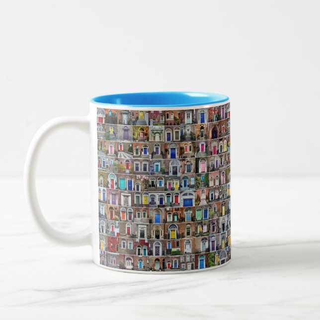 Caneca De Café Em Dois Tons 100 Portas de Dublin - Irlanda Colage Coffee Mug (Esquerda)