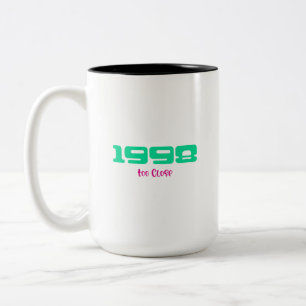 Caneca De Café Em Dois Tons 1998 Música Principal, Muito Perto