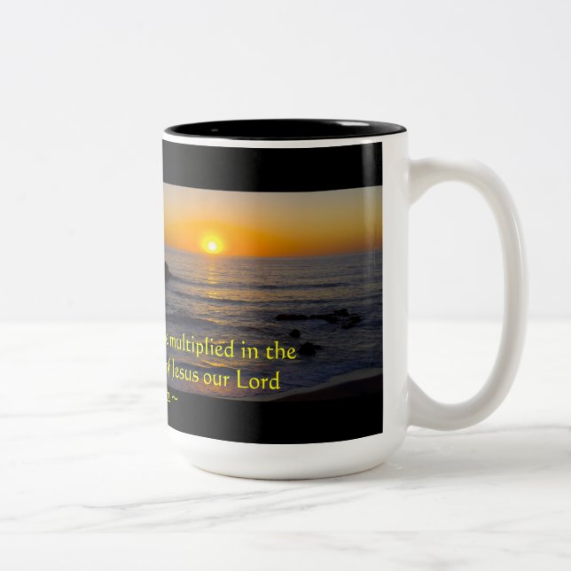 Caneca De Café Em Dois Tons 2 Peter 1:2 (Direita)