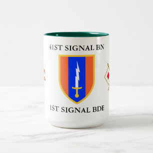 CANECA DE CAFÉ EM DOIS TONS 41 SINAL DA RUA BATTALION 1RUA SINAL BRIGADE
