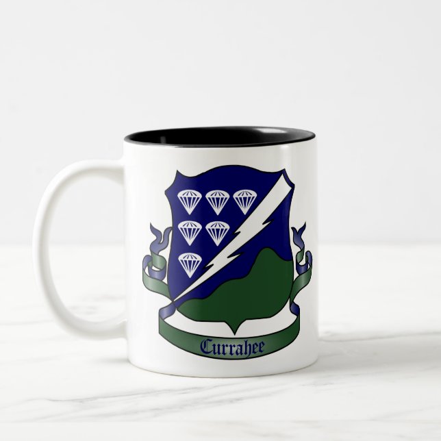 Caneca De Café Em Dois Tons 506th Pára-quedas Infantry Regimento (Esquerda)