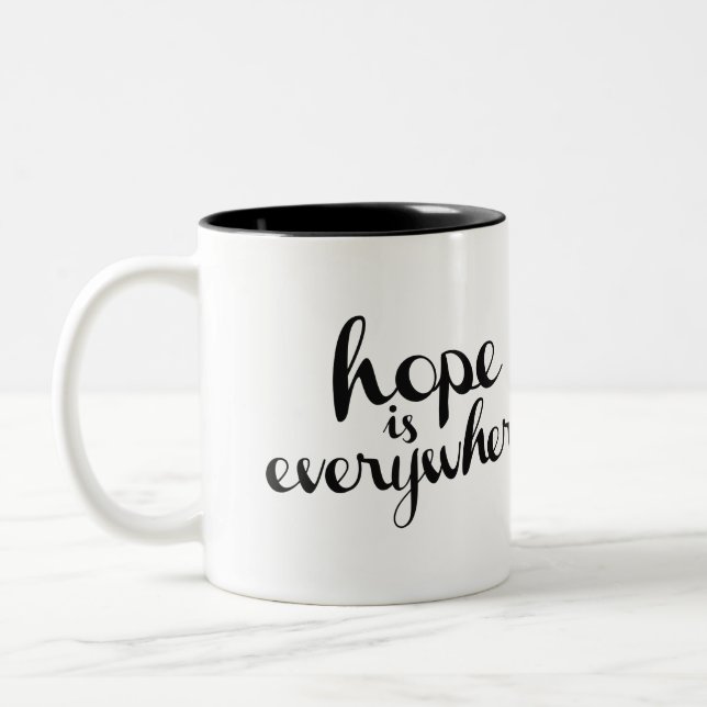 Caneca De Café Em Dois Tons A esperança está em toda parte - caneca (Esquerda)
