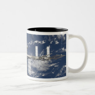 Caneca De Café Em Dois Tons A estação espacial internacional 6