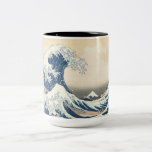 Caneca De Café Em Dois Tons A onda do Excelente de Kanagawa<br><div class="desc">Por Katsushika Hokusai</div>