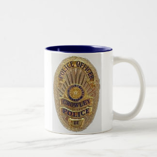 Caneca De Café Em Dois Tons A polícia de Crowley agride
