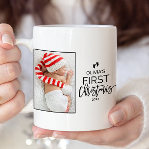 Caneca De Café Em Dois Tons A primeira foto de Natal do bebê da árvore de Nata
