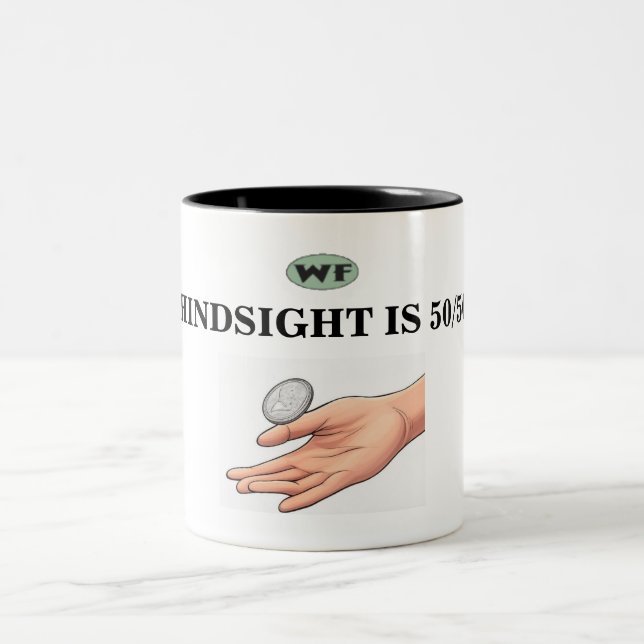 Caneca De Café Em Dois Tons A retrospectiva é 50/50 (Centro)